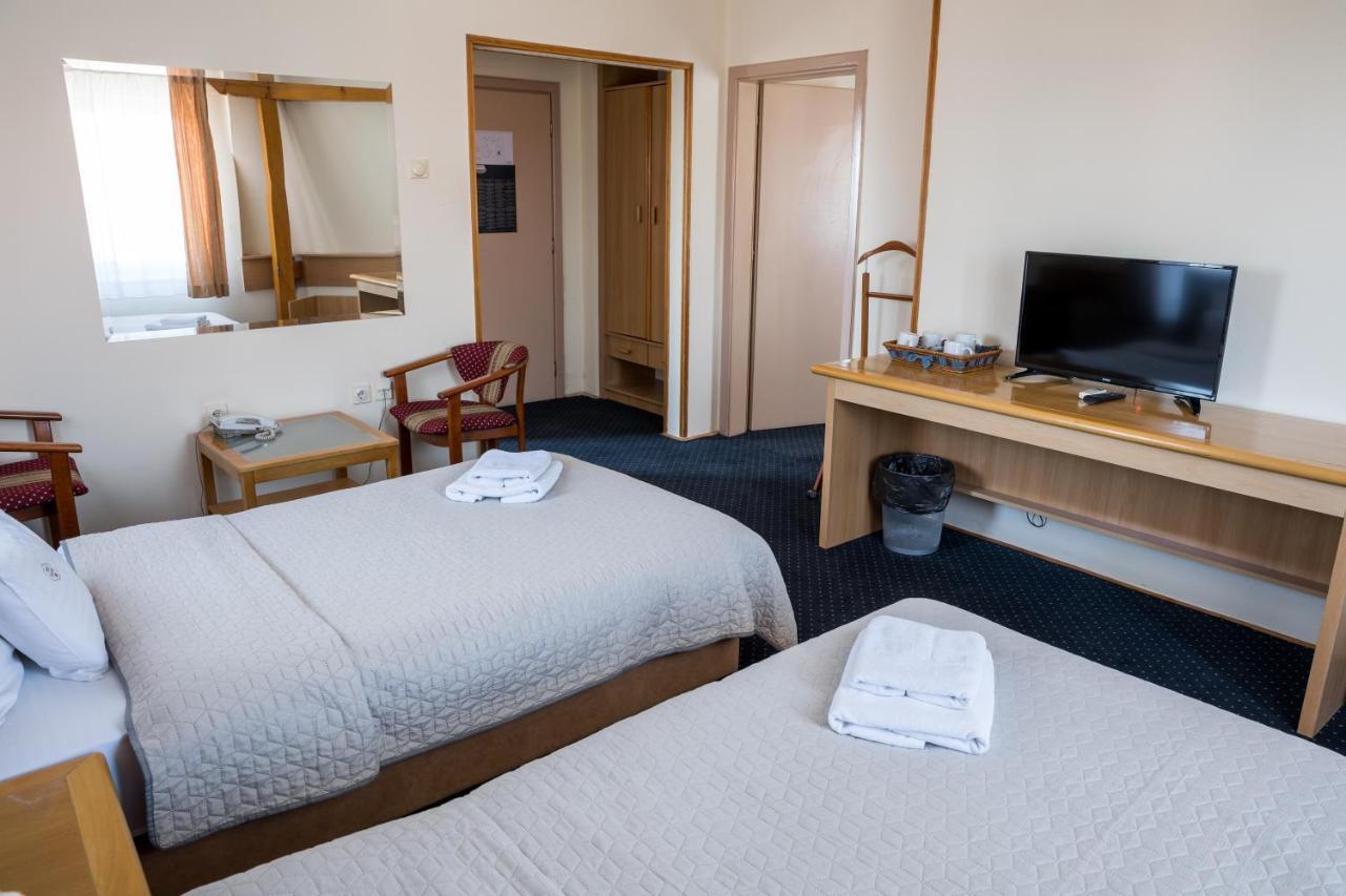 Garni Hotel Panorama Lux Nis Exterior photo