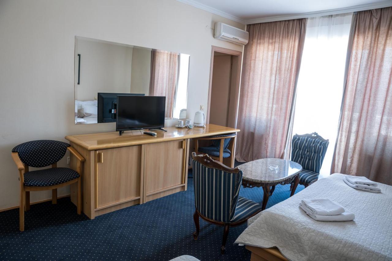 Garni Hotel Panorama Lux Nis Exterior photo