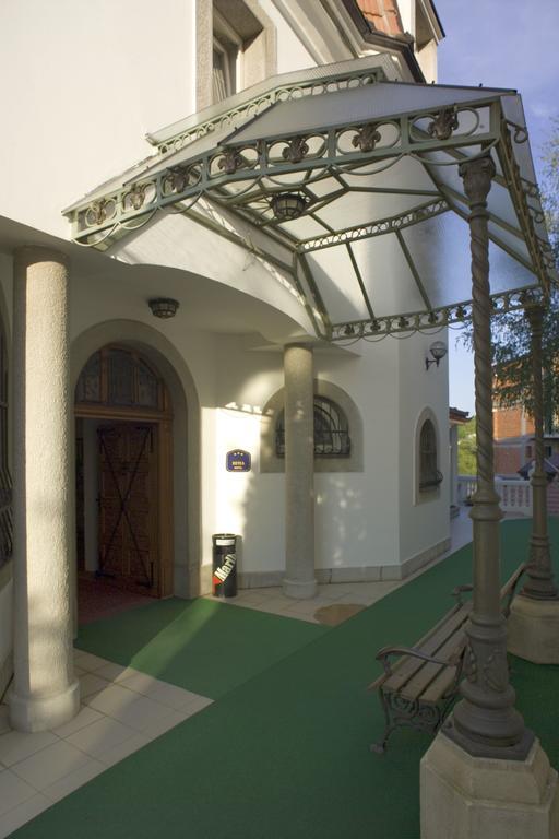 Garni Hotel Panorama Lux Nis Exterior photo